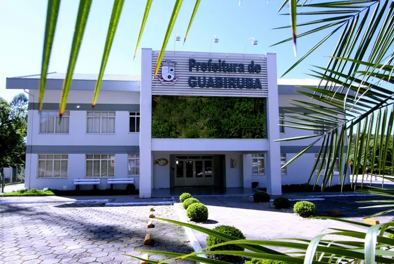Folha de pagamento ainda compromete Guabiruba