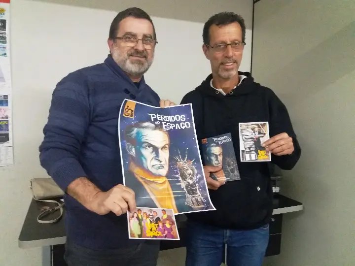 Para reviver as emoções de Perdidos no Espaço