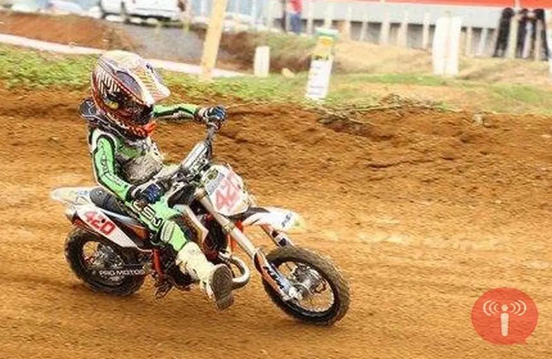 Pequeno brusquense inicia estadual em 4º lugar
