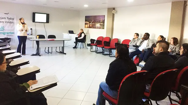 Vigilância faz capacitação no Imigrantes