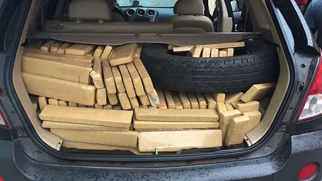 Polícia apreende mais de uma tonelada de maconha 
