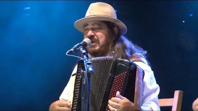 Morre o cantor e compositor ga&uacute;cho Porca V&eacute;ia