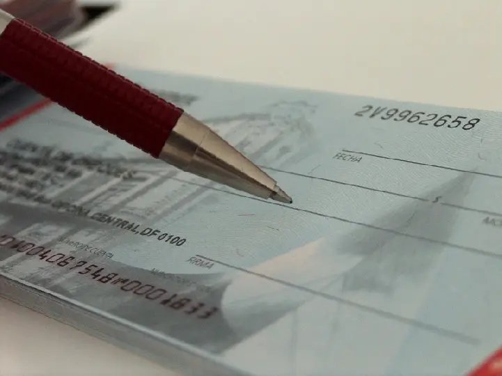  Uso de cheque diminui entre consumidores
