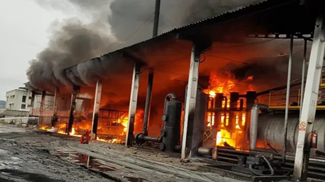Incêndio em indústria química em Itajaí