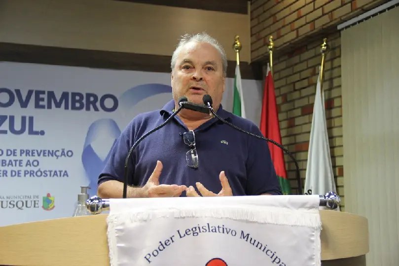 Vereador afirma que comiss&atilde;o est&aacute; travando andamento de projetos