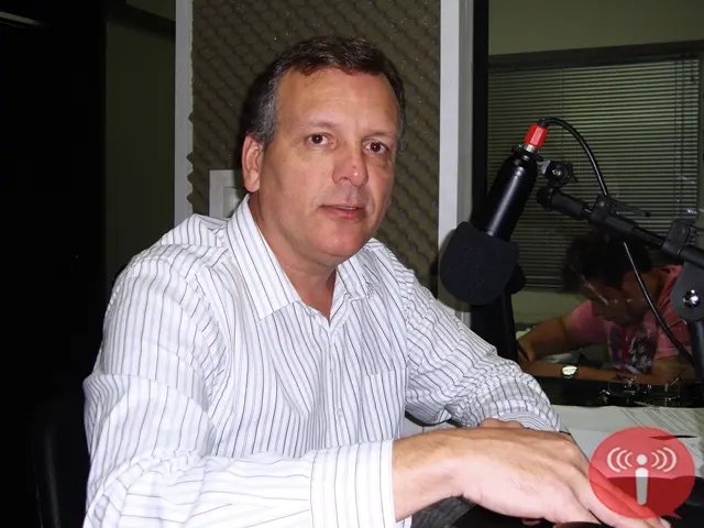 Prefeito se reúne com direção do Azambuja