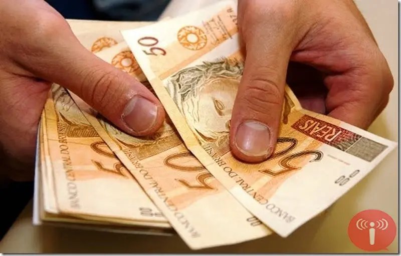 Novo salário mínimo poderá ser de R$ 719,48