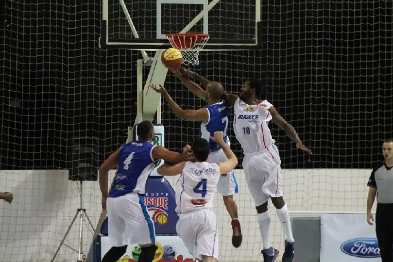AD Brusque é derrotada na abertura da Supercopa Brasil