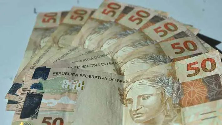 Balança comercial tem superávit de US$ 506 milhões