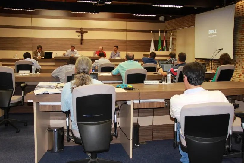 Veto do prefeito é derrubado na Câmara