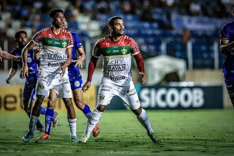 Mesmo abrindo o placar, Brusque n&atilde;o consegue vencer o Confian&ccedil;a e perde de virada 