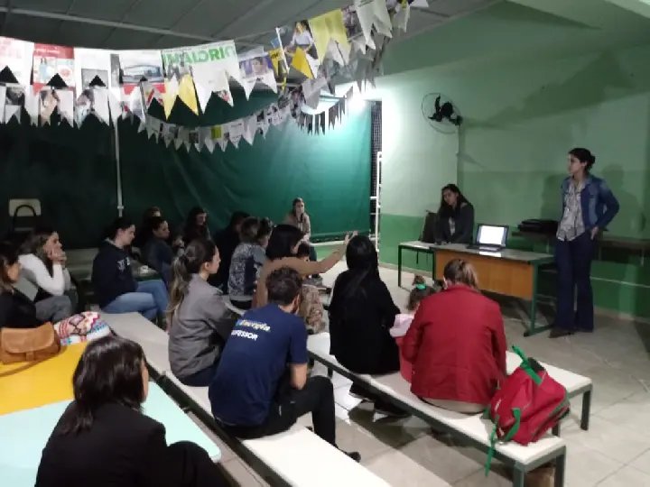 Programa Saúde na Escola realiza roda de conversa no CEI Noêmia Fialho 2