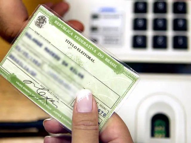 TRE esclarece dúvidas de eleitores por telefone
