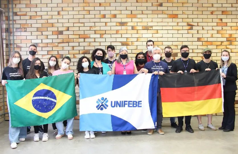 Avenida Otto Renaux &eacute; caso de estudo em workshop internacional 