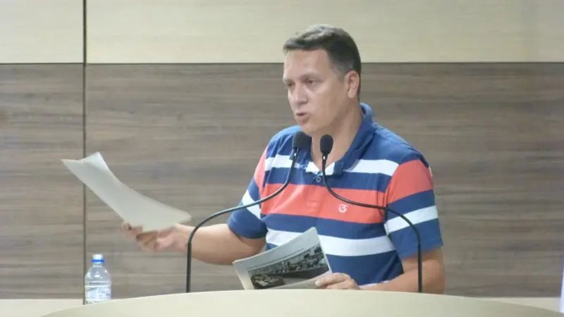 'É um bando de cachaceiros'