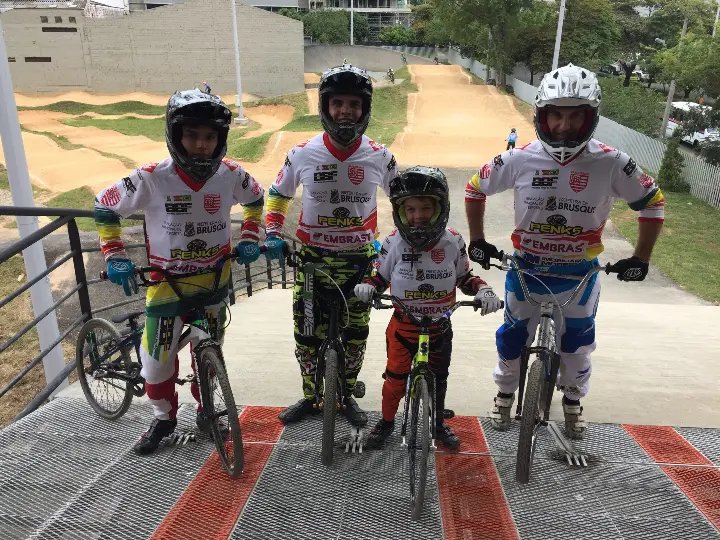 Brusquense entre os cinco melhores do mundo no bicicross