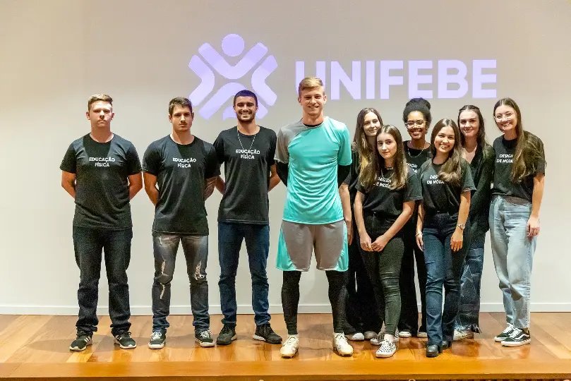 Cursos da Unifebe usam tecnologia para criar roupas esportivas