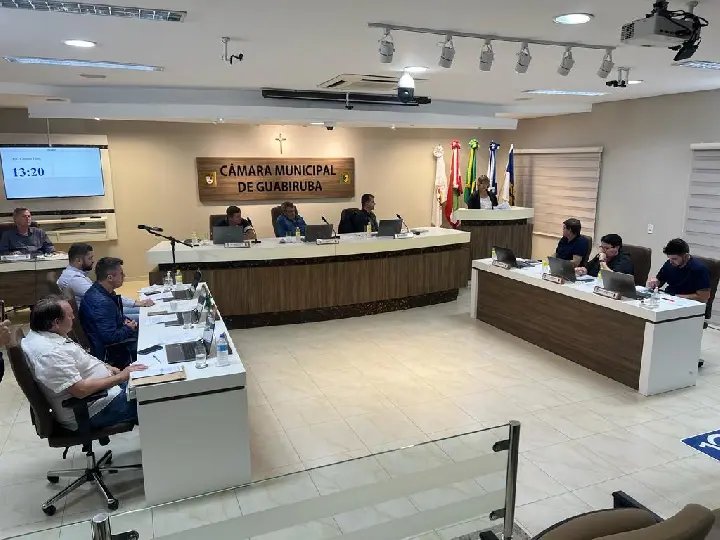 Transporte coletivo volta a ser tema de discussão