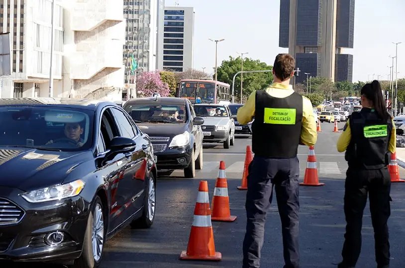 Mudanças no Código de Trânsito passam a valer neste fim de semana