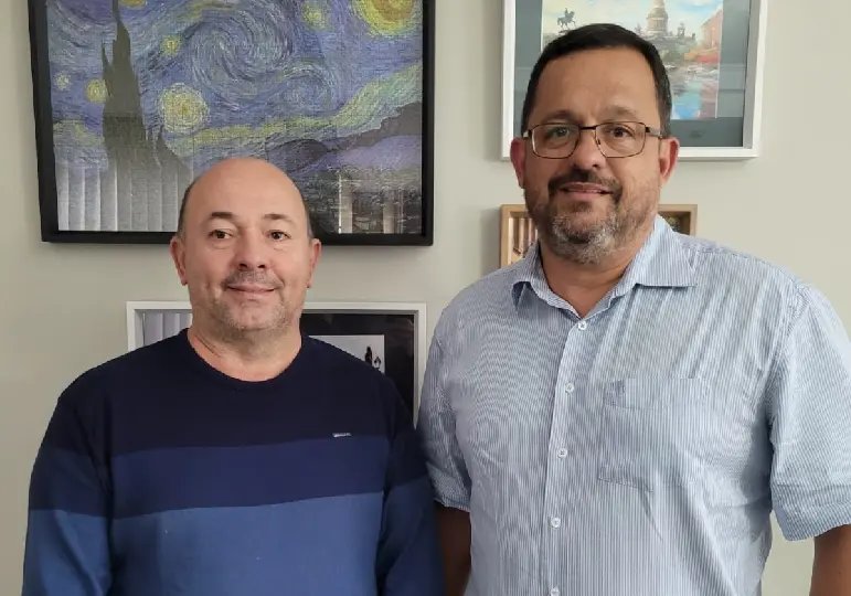 Ari Vequi se manifesta sobre a saída de Molina da prefeitura