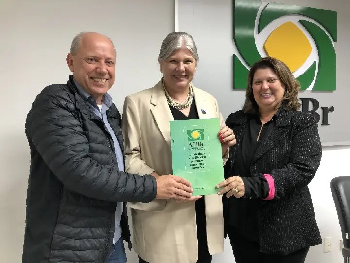 ACIBr parabeniza Unifebe pela nota 5 no MEC