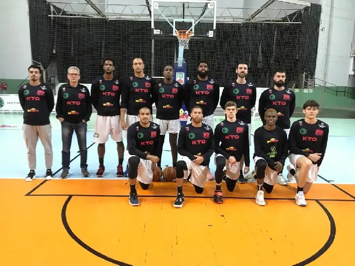 Após estreia com vitória, Brusque volta à quadra na Copa SC