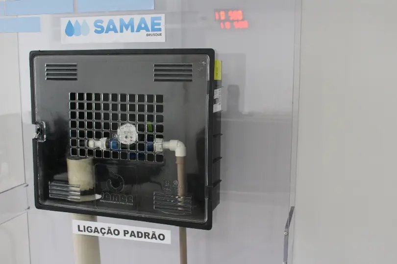 Conheça os benefícios das novas caixas padrão de ligações de água do Samae