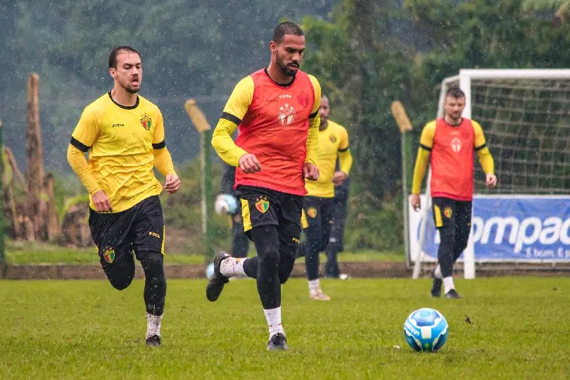 Brusque segue preparando firme para o próximo jogo
