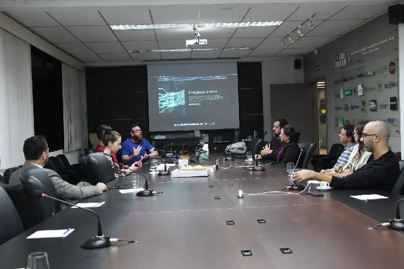 Inteligência artificial marca encontro do Núcleo de Jovens Empreendedores