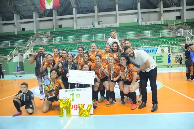 MWFC é campeã do Municipal de Futsal de Brusque