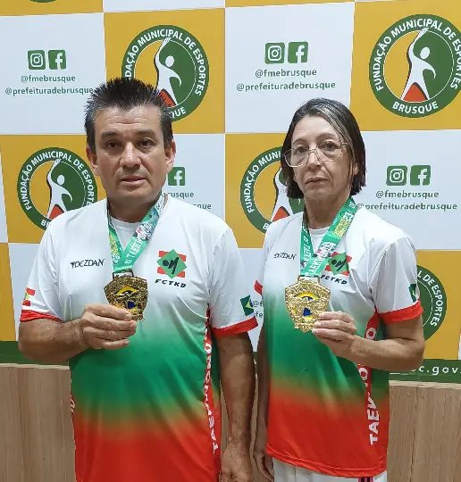 Brusquenses conquistam medalha de ouro no Brasileiro de Taekwondo