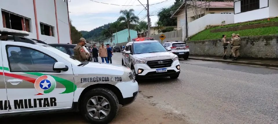 PM é acionada após denúncias de crime eleitoral em Brusque 