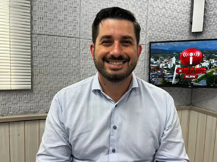 Vechi fala em governar para todos e que vai para o PL