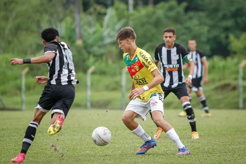 Brusque faz a abertura da Copa SC contra o Figueirense