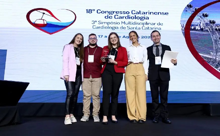 Acadêmicos da Unifebe conquistam 3º lugar em congresso estadual 
