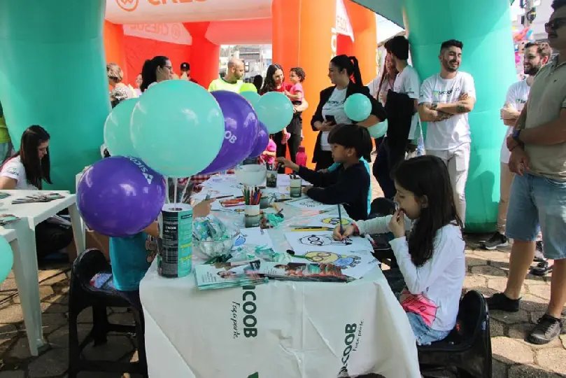 Super Sábado Fácil movimenta bairro Dom Joaquim 