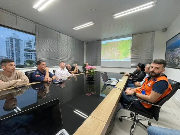 Chuva em Brusque: primeira reunião do GRAC termina com projeções positivas