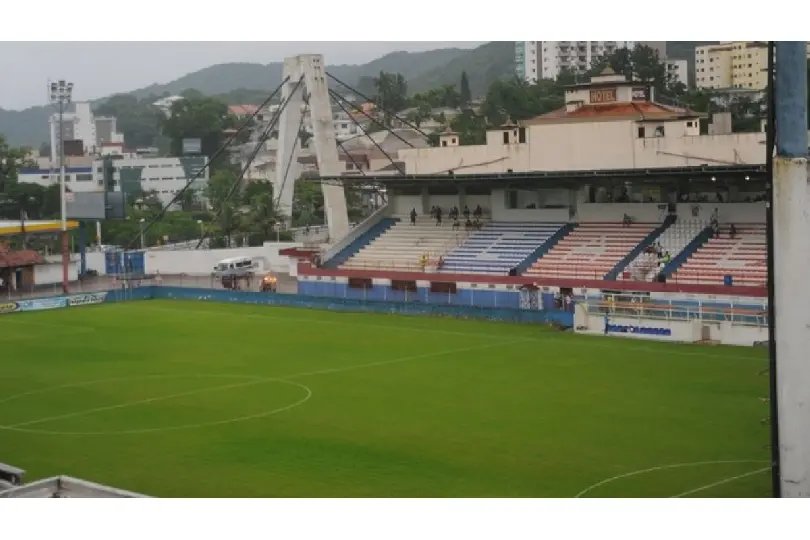 Vai ter jogo? Chuva causa dúvida sobre realização de Brusque x São José-RS