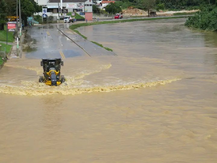 Prefeitura explica como funcionará a limpeza da cidade após as chuvas