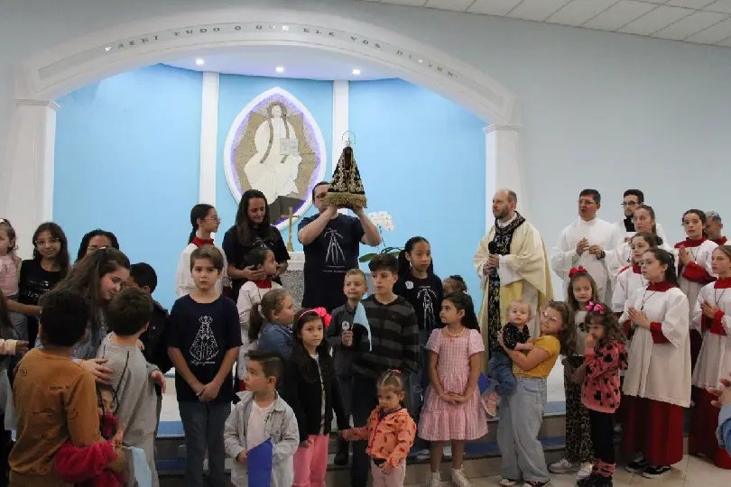 Comunidade Nossa Senhora Aparecida celebra padroeira