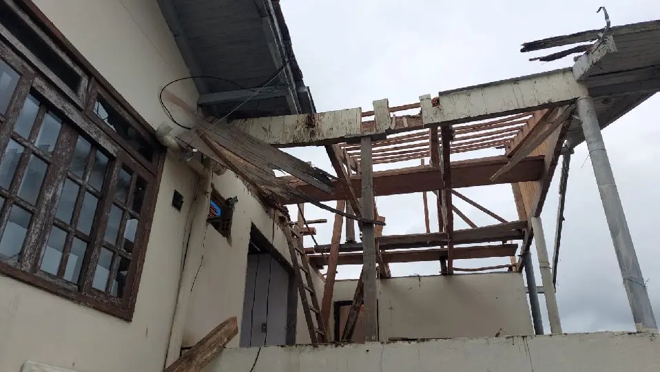 Trabalhador morre após cair de altura de seis metros