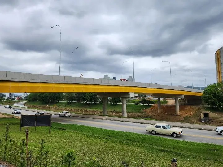 Previsão de tempo adia novamente inauguração da ponte