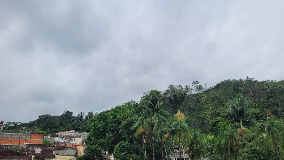 Temporais com chuva intensa e volumosa estão previstos