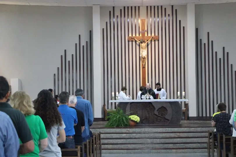 Missa na Sagrado Coração de Jesus celebra Dia de Finados