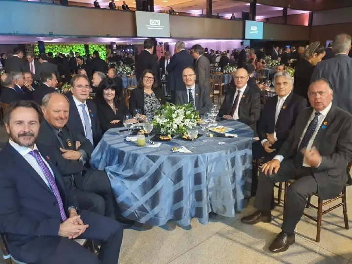 Rita Conti participa de posse da nova diretoria da CNI, em Brasília
