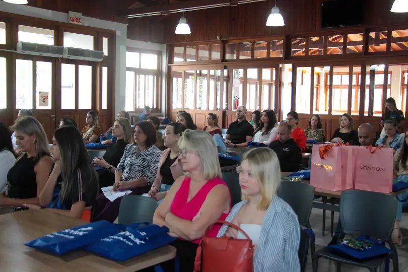Encontro Beleza e Negócios reúne empreendedores do setor de Brusque e região