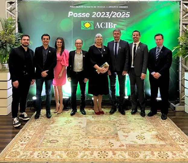 Reitora é empossada Diretora para Assuntos de Educação e Turismo da ACIBr