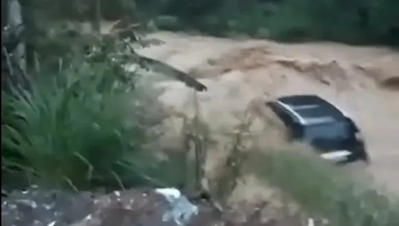 (VIDEO) 'Vidal Ramos viveu manhã de bastante terror ', diz prefeito