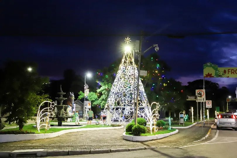 GALERIA: Confira a decoração natalina em Guabiruba
