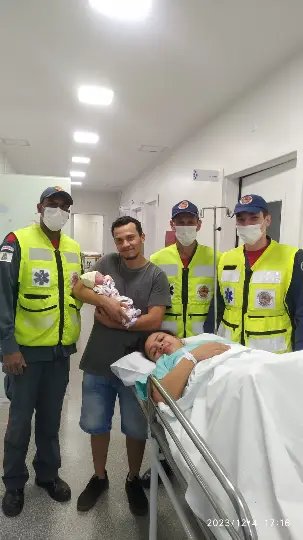 Bebê ‘apressadinho’ nasce na ambulância dos Bombeiros em Brusque 